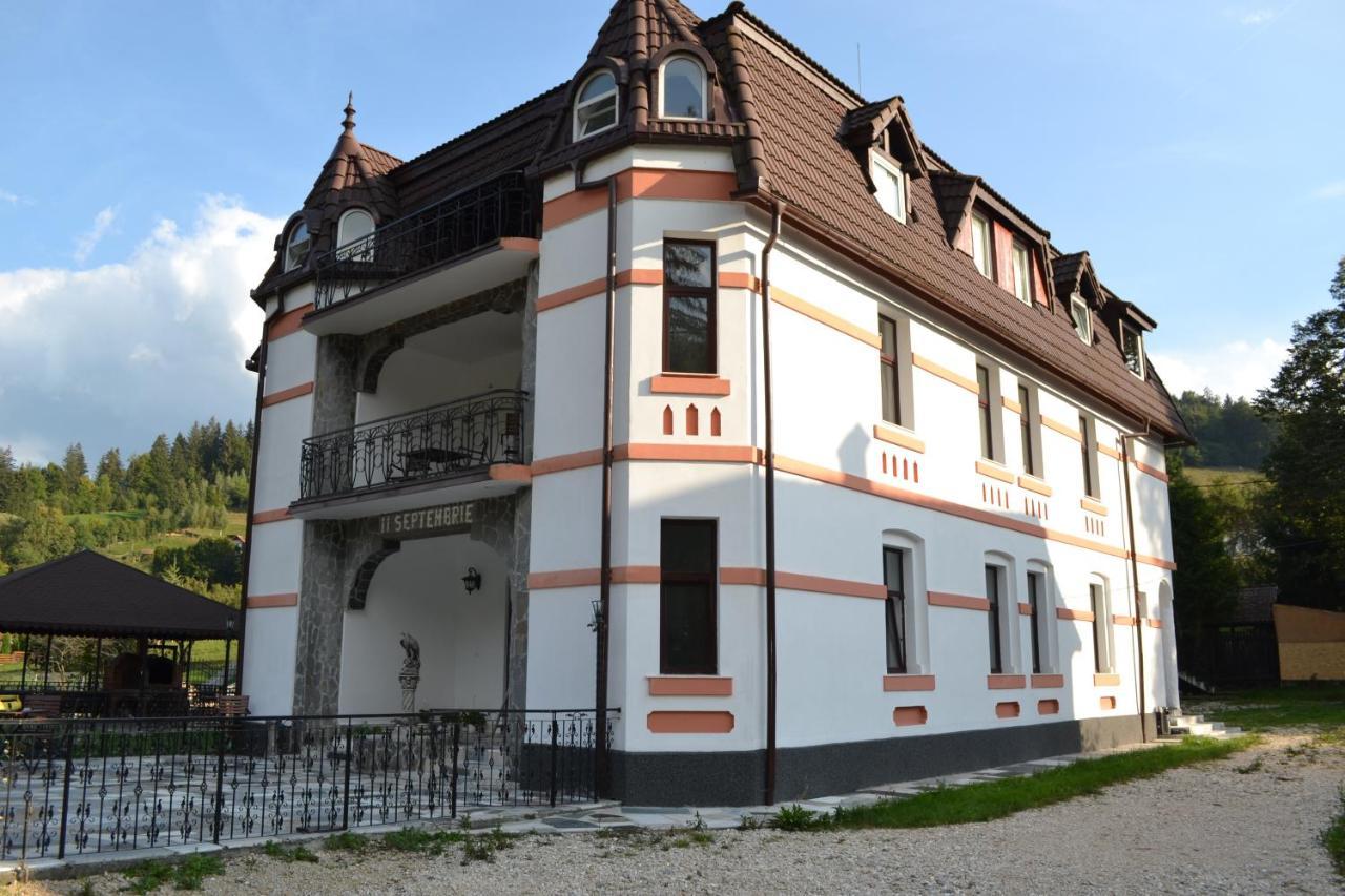 Castle Gate Hotel Bran  Buitenkant foto